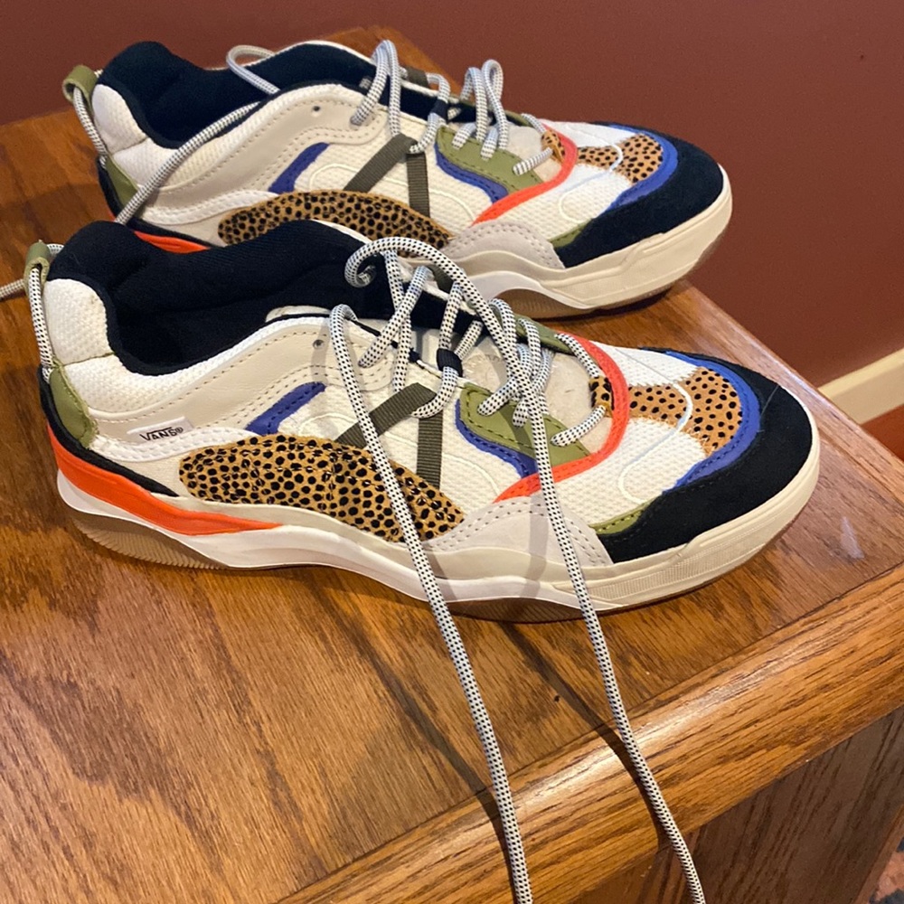 VANS cheetah print sneakers!